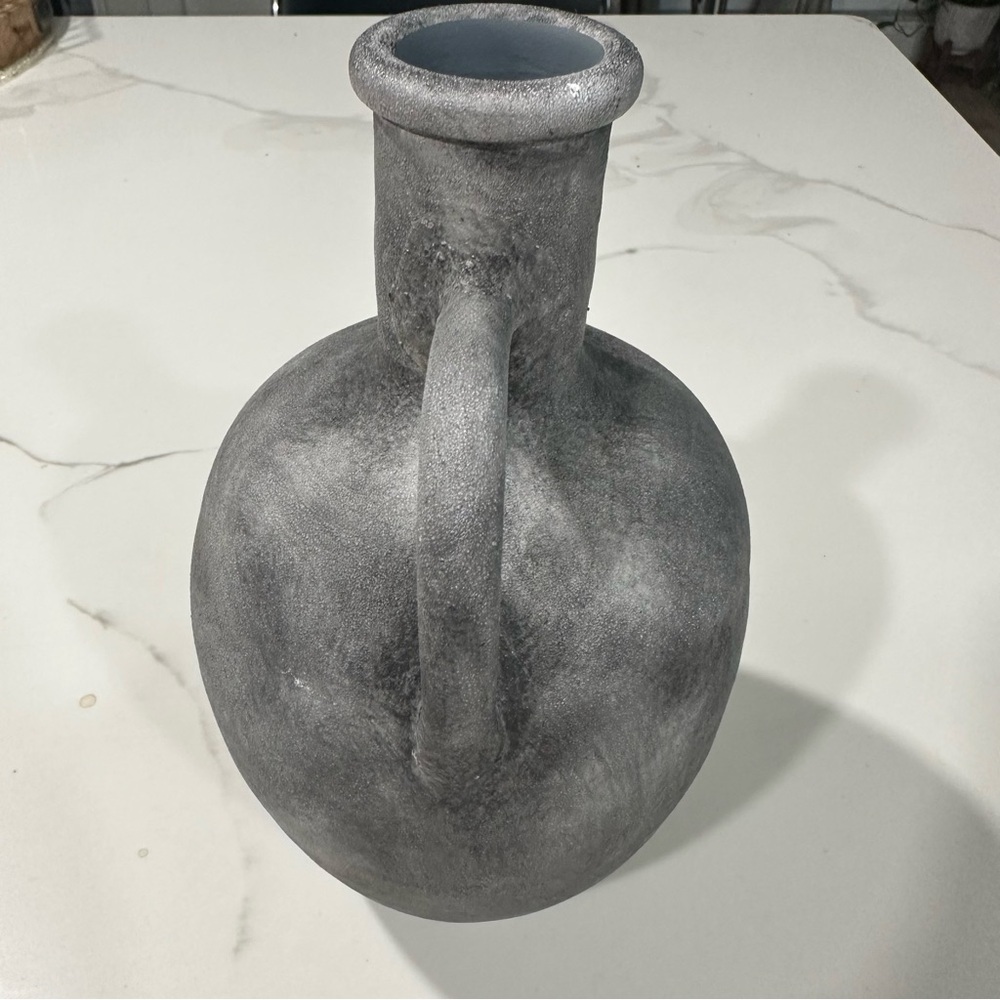 Anthropologie Amber Lewis Gray Ceramic Art Collection vase. - Picture 3 of 10